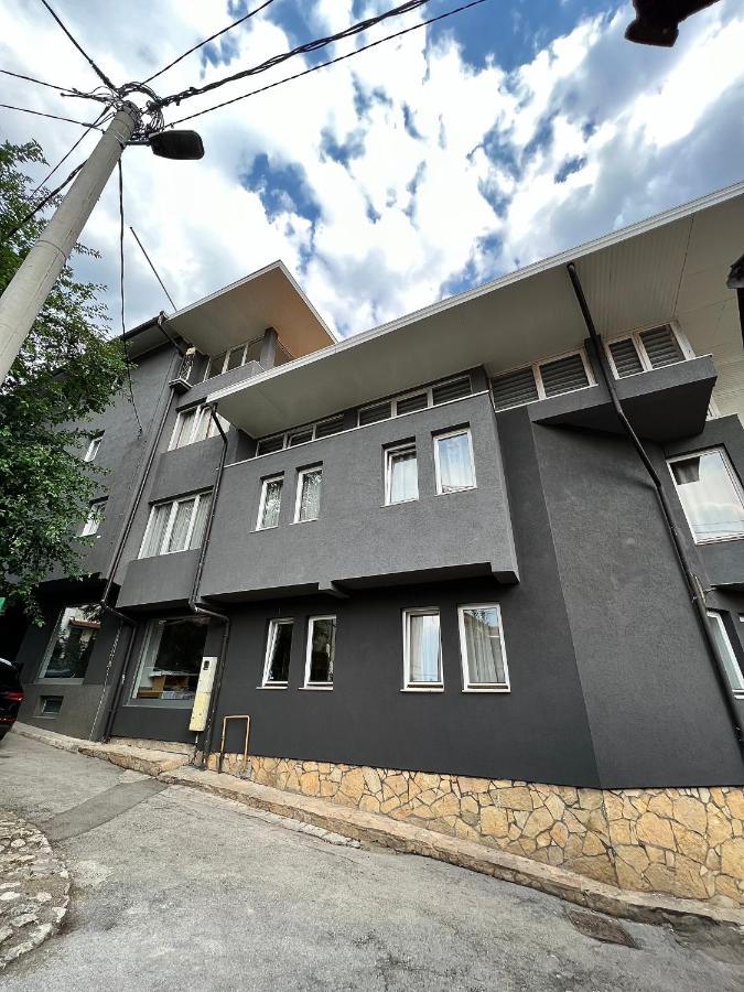 Hotel Begic Szarajevó Kültér fotó