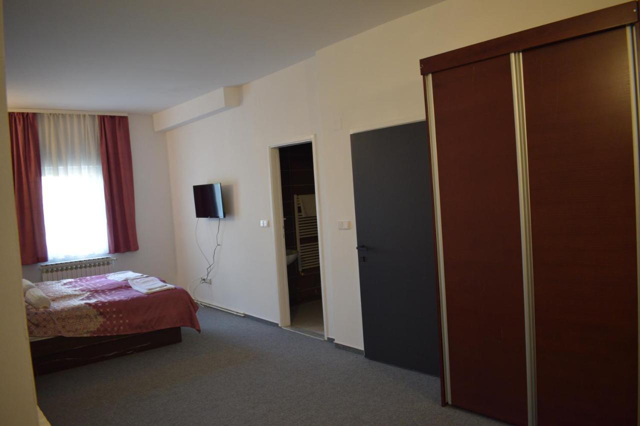 Hotel Begic Szarajevó Kültér fotó